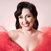 Begoña Alberdi, soprano Begoña Alberdi, soprano