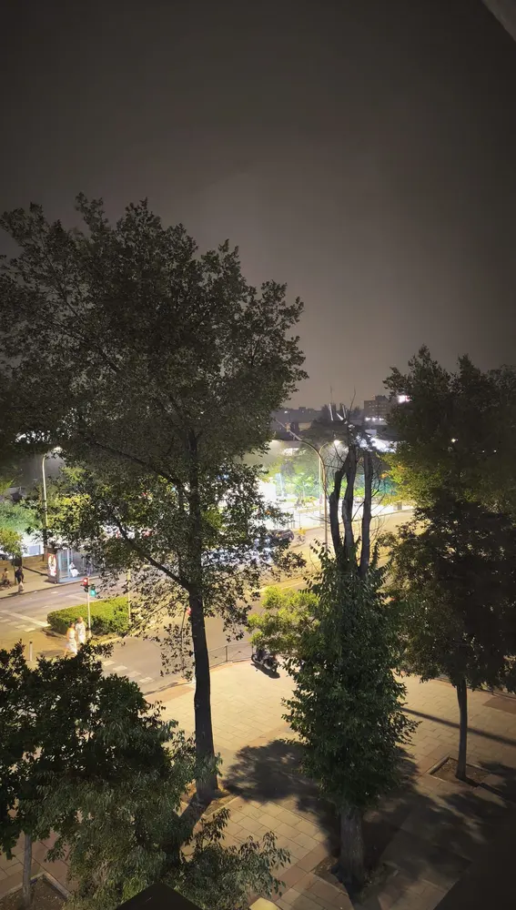 Visión del cielo en Madrid desde el barrio del Pilar Visión del cielo en Madrid desde el barrio del Pilar