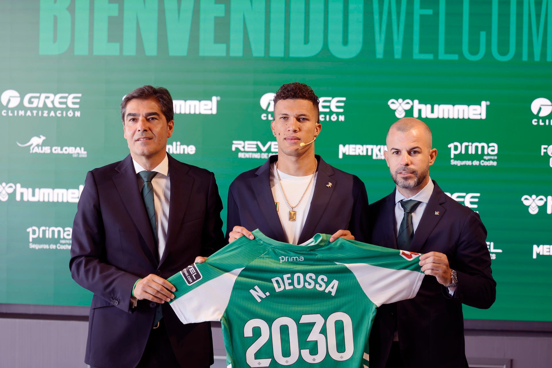 Fajardo confirma que el Betis no fichará para suplir a Isco Fajardo confirma que el Betis no fichará para suplir a Isco