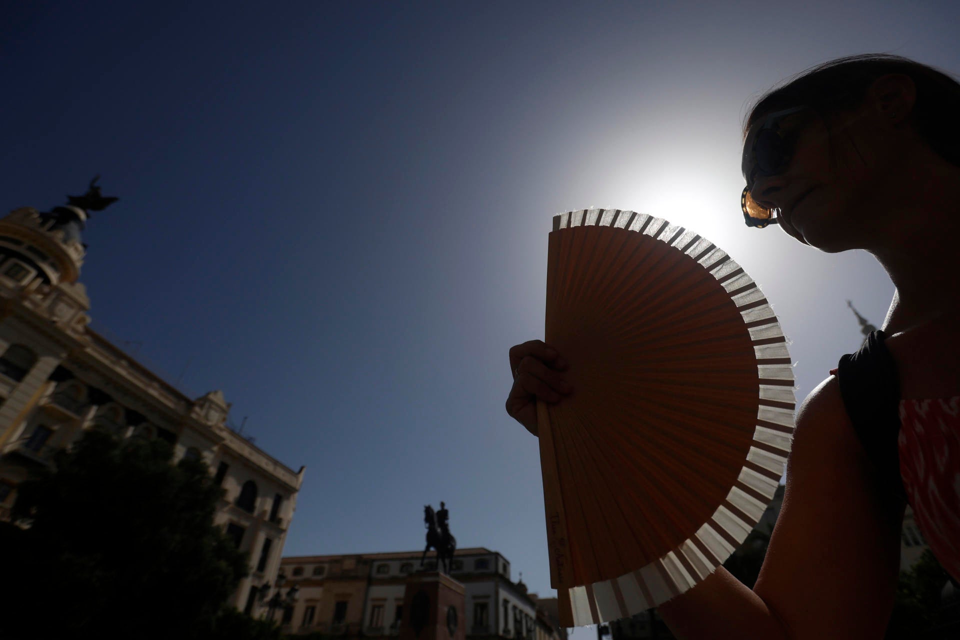 Hasta cuándo durará la ola de calor: casi toda España sigue en alerta máxima, con estas zonas en aviso por hasta 42 grados Hasta cuándo durará la ola de calor: casi toda España sigue en alerta máxima, con estas zonas en aviso por hasta 42 grados