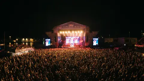 Camilo enamora a Castellón en el SOM Festival y se consolida como la cita más internacional de la quinta edición Camilo enamora a Castellón en el SOM Festival y se consolida como la cita más internacional de la quinta edición