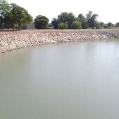 Nueva escollera en el río Júcar a su paso por Albalat de la Ribera