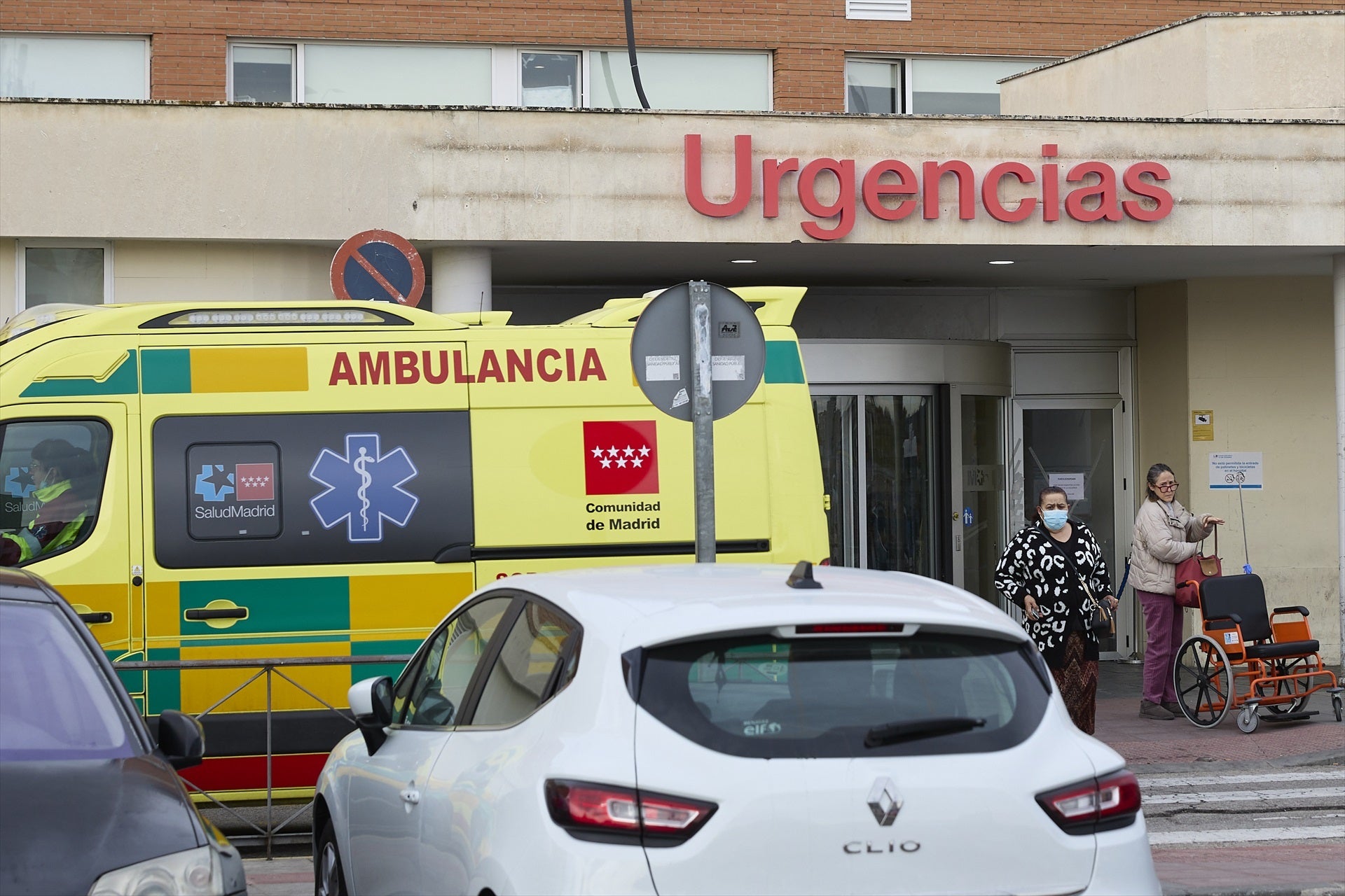 Grave un joven de 25 años tras sufrir un golpe de calor en Fuencarral: alcanzó una temperatura de 41,9ºC Grave un joven de 25 años tras sufrir un golpe de calor en Fuencarral: alcanzó una temperatura de 41,9ºC