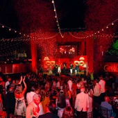 La Gala Starlite celebra su XVI aniversario con una noche de máscaras llena de solidaridad, arte y glamour La Gala Starlite celebra su XVI aniversario con una noche de máscaras llena de solidaridad, arte y glamour