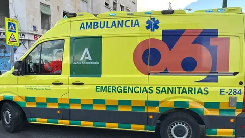 Ambulancia de emergencias sanitarias del 061. Ambulancia de emergencias sanitarias del 061.