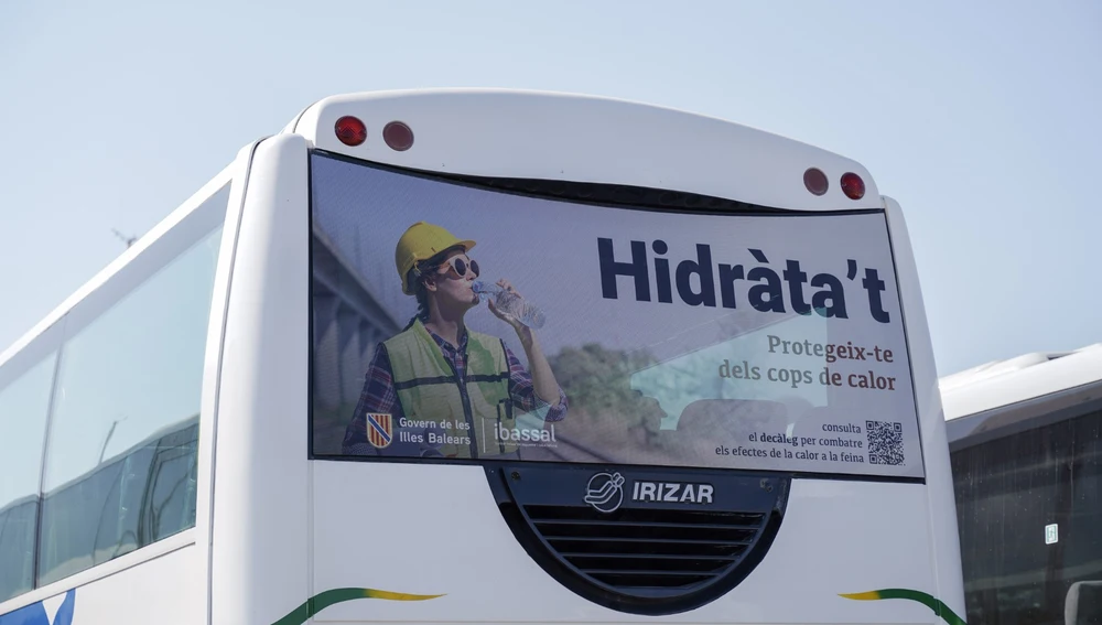 El Consell ha lanzado una campaña informativa sobre la necesidad de cuidarse ante el calor El Consell ha lanzado una campaña informativa sobre la necesidad de cuidarse ante el calor