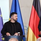 Zelenski dice que espera un alto al fuego de la reunión Trump-Putin del viernes en Alaska