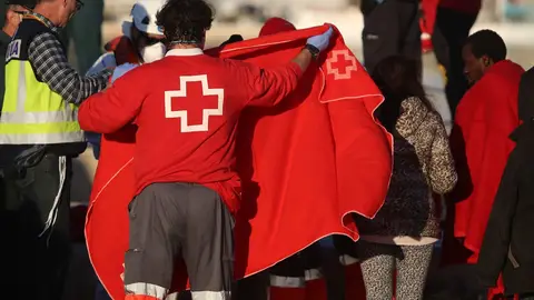 Cruz Roja es básica en trato a los migrantes que llegan a Formentera Cruz Roja es básica en trato a los migrantes que llegan a Formentera