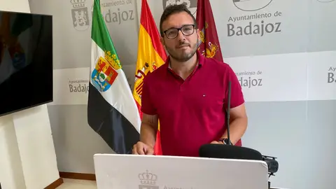 El PSOE exige explicaciones por la suspensión de controles de alcoholemia y la falta de mandos en la Policía Local El PSOE exige explicaciones por la suspensión de controles de alcoholemia y la falta de mandos en la Policía Local