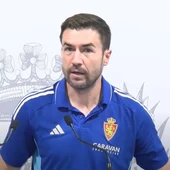 El técnico durante la recepción en el Ayuntamiento de Zaragoza El técnico durante la recepción en el Ayuntamiento de Zaragoza