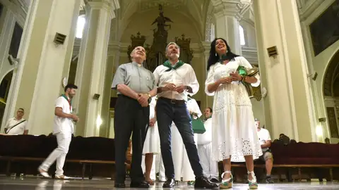 Azcón visita Huesca en el quinto día de fiestas Azcón visita Huesca en el quinto día de fiestas