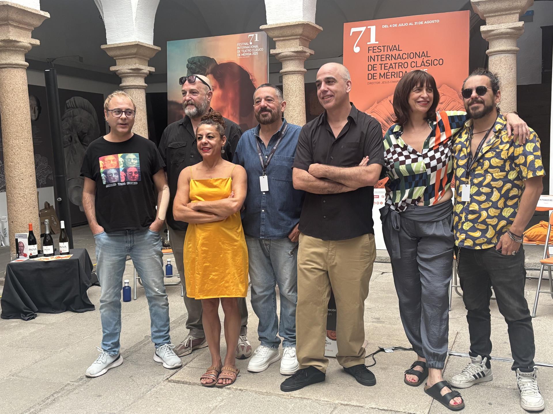 La comedia 'Los hermanos' ofrecerá en el Festival de Mérida un vodevil sobre las distintas formas de educar La comedia 'Los hermanos' ofrecerá en el Festival de Mérida un vodevil sobre las distintas formas de educar
