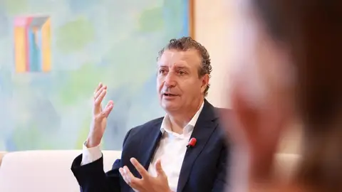 El presidente de la Diputación de Sevilla, Javier Fernández, en su despacho, con ocasión de la entrevista de Europa Press. - ROCÍO RUZ-EUROPA PRESS El presidente de la Diputación de Sevilla, Javier Fernández, en su despacho, con ocasión de la entrevista de Europa Press. - ROCÍO RUZ-EUROPA PRESS