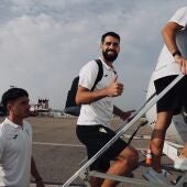 Sintes sube al avión