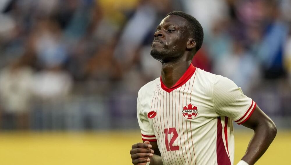 Oluwaseyi apunta a la delantera del Villarreal