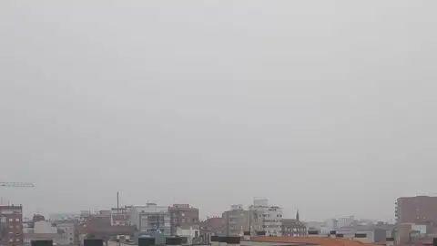 El aire de León presenta alta contaminación y se recomienda mascarilla a personas con problemas respiratorios El aire de León presenta alta contaminación y se recomienda mascarilla a personas con problemas respiratorios