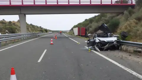 Lugar del accidente en la A-12 en Torres del Río Lugar del accidente en la A-12 en Torres del Río