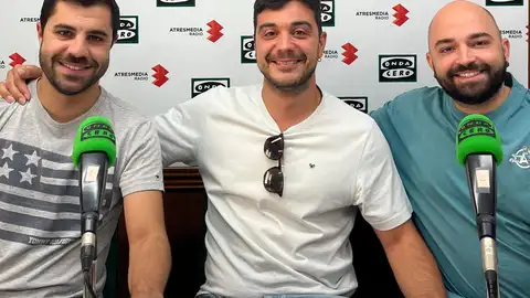 DESPACITO Y AL COMPÁS DESPACITO Y AL COMPÁS