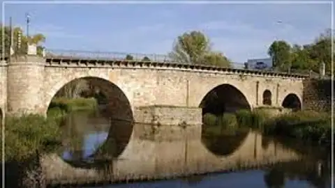 Puente Califal de Guadalajara. Puente Califal de Guadalajara.