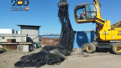 Cuatro detenidos por el robo de cobre en varios establecimientos del Principado de Asturias y la Comunidad de Madrid Cuatro detenidos por el robo de cobre en varios establecimientos del Principado de Asturias y la Comunidad de Madrid