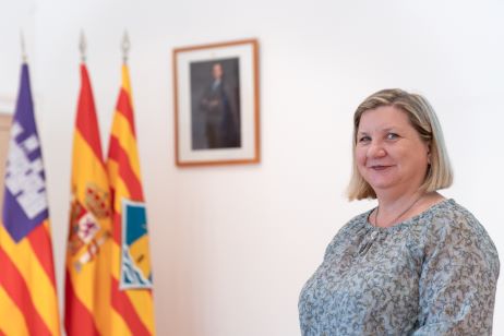 Cristina Costa: “En Formentera ya estamos desbordados con tantos menores migrantes no acompañados” Cristina Costa: “En Formentera ya estamos desbordados con tantos menores migrantes no acompañados”