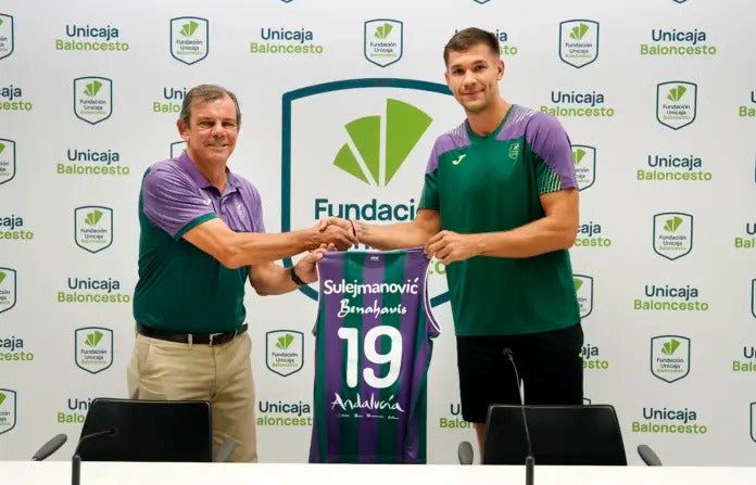 Unicaja presenta a Emir Sulejmanović como nuevo refuerzo interior Unicaja presenta a Emir Sulejmanović como nuevo refuerzo interior