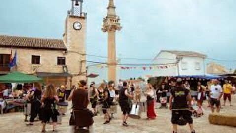 Mercado Medieval de Fuentenovilla.