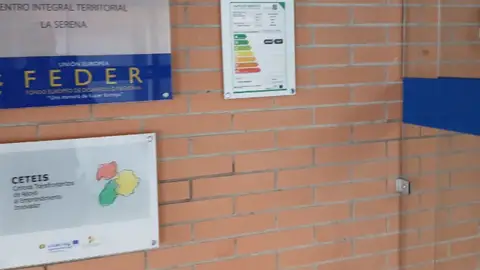 La Diputación de Badajoz finaliza la instalación de Etiquetas de Eficiencia Energética en todos sus edificios La Diputación de Badajoz finaliza la instalación de Etiquetas de Eficiencia Energética en todos sus edificios