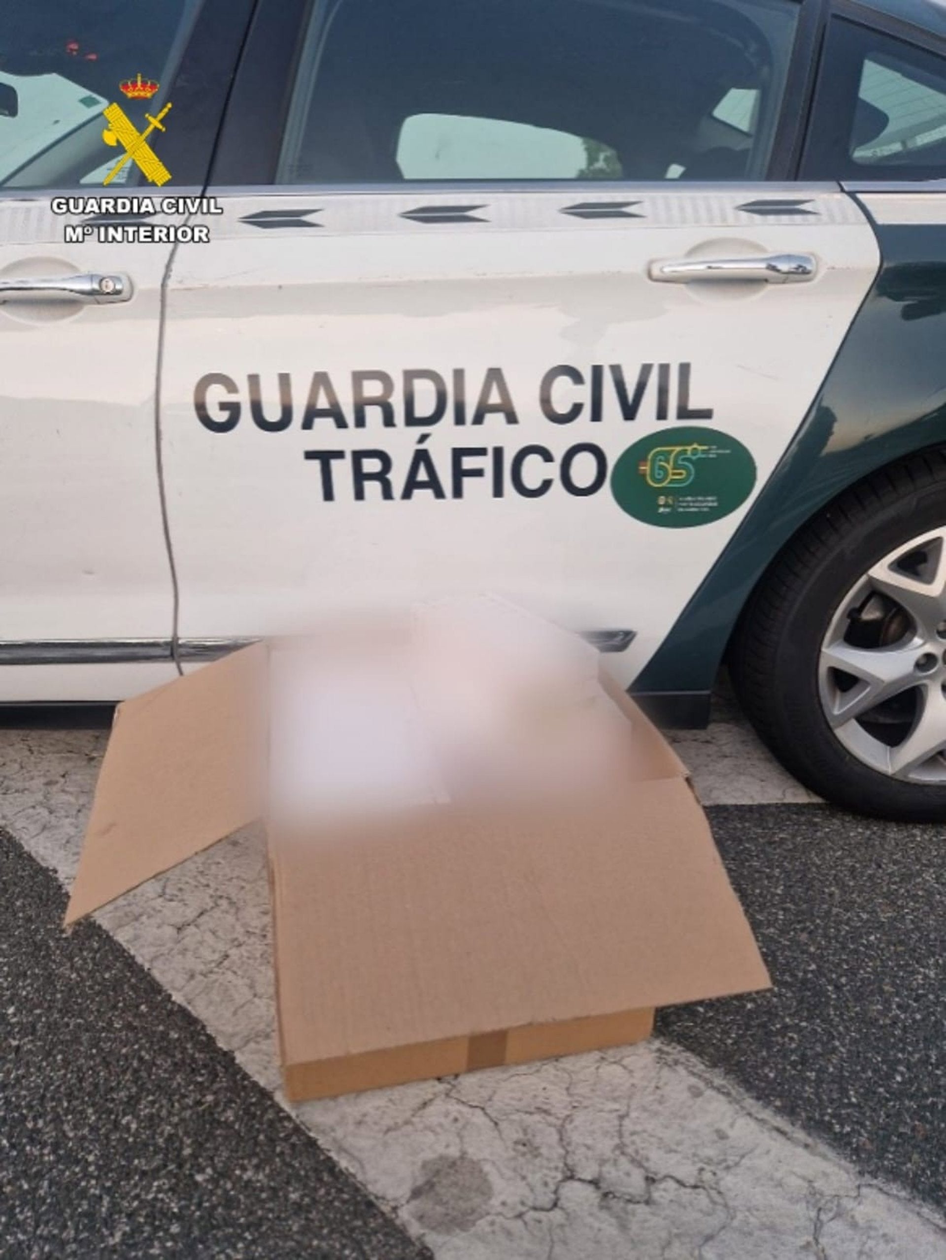 Intervienen 500 cajetillas de tabaco de contrabando, valoradas en 2.100 euros, a un conductor Intervienen 500 cajetillas de tabaco de contrabando, valoradas en 2.100 euros, a un conductor