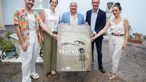 Presentación de la Muestra de Teatro de Castro del Río Presentación de la Muestra de Teatro de Castro del Río