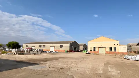 El Ayuntamiento de Mérida licita la renovación del parque móvil y de la maquinaria municipal por más de dos millones El Ayuntamiento de Mérida licita la renovación del parque móvil y de la maquinaria municipal por más de dos millones