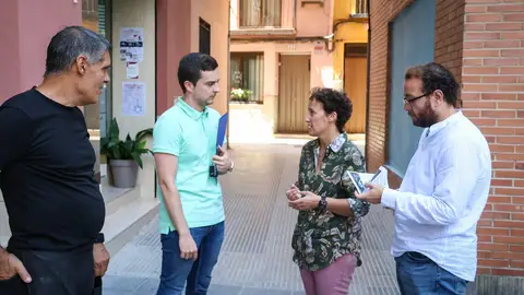 Onda activa una línea de ayudas directas a los comerciantes, hosteleros y autónomos por las obras de la Plaza España. Onda activa una línea de ayudas directas a los comerciantes, hosteleros y autónomos por las obras de la Plaza España.
