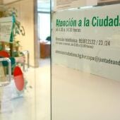 Archivo - Oficina de atención a la ciudadanía en un hospital andaluz. - JUNTA DE ANDALUCIA - Archivo
