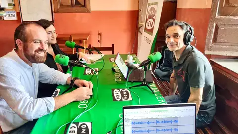 Emisión del programa desde el Altu la Llama Emisión del programa desde el Altu la Llama