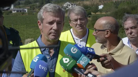El dardo de Rueda a Yolanda Díaz: "Algunos que estuvieron de vacaciones como si no hubiera incendios" El dardo de Rueda a Yolanda Díaz: "Algunos que estuvieron de vacaciones como si no hubiera incendios"