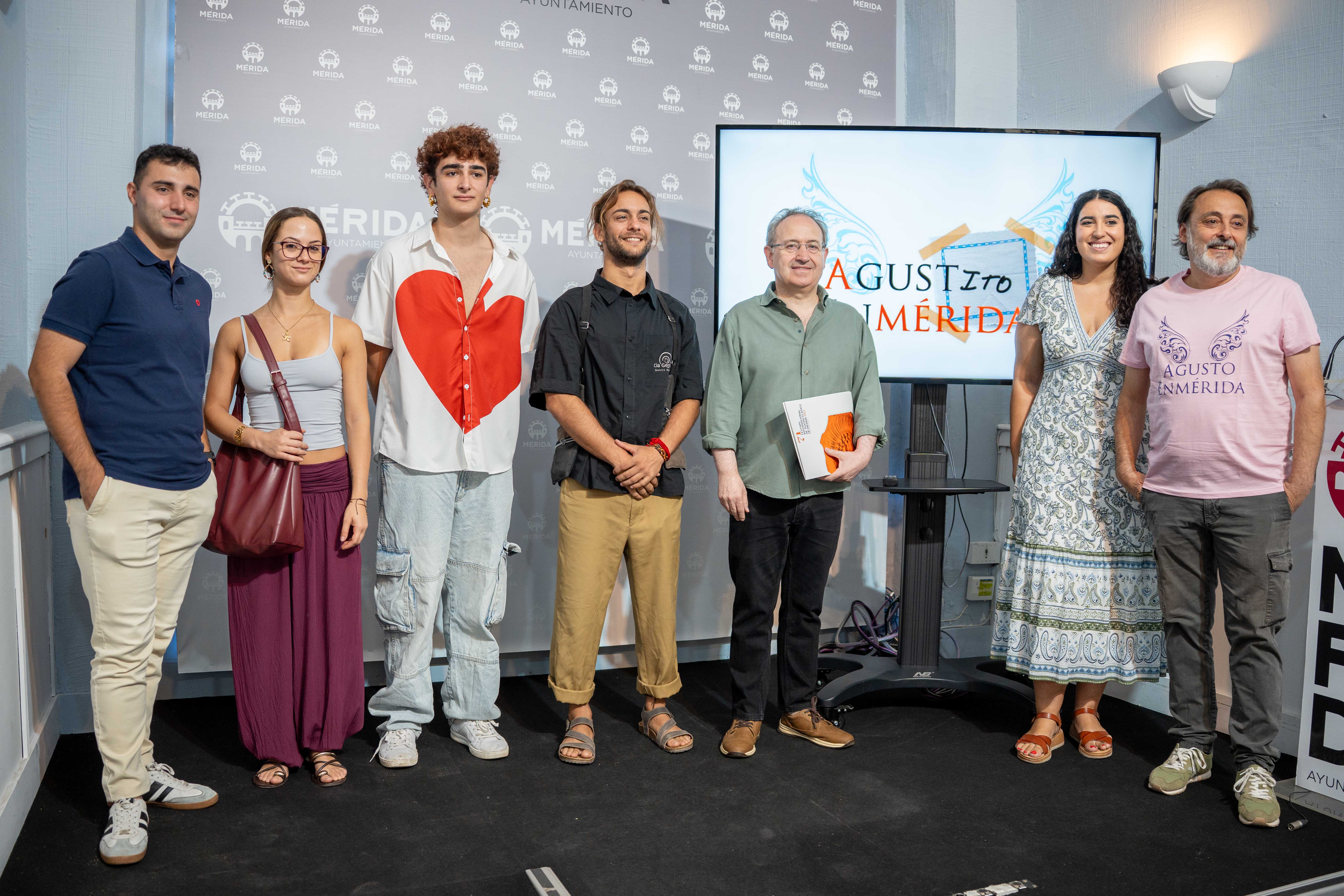 El programa `Agustito en Mérida´ llenará los “espacios patrimoniales” de la ciudad de teatro y danza para dar visibilidad al arte emergente y a jóvenes creadores El programa `Agustito en Mérida´ llenará los “espacios patrimoniales” de la ciudad de teatro y danza para dar visibilidad al arte emergente y a jóvenes creadores