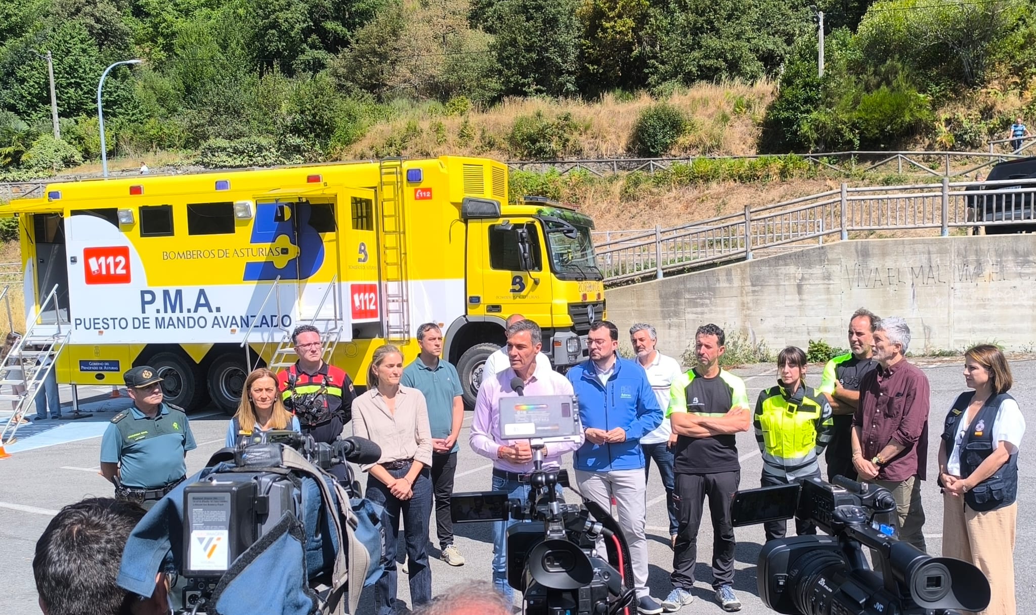Pedro Sánchez llevará el pacto de Estado sobre clima a la Conferencia de Presidentes que albergará Asturias Pedro Sánchez llevará el pacto de Estado sobre clima a la Conferencia de Presidentes que albergará Asturias