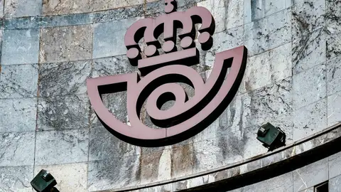 Correos paraliza los envíos baratos a Estados Unidos y Puerto Rico por el cambio arancelario de Trump Correos paraliza los envíos baratos a Estados Unidos y Puerto Rico por el cambio arancelario de Trump