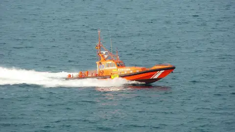 Rescatados 236 migrantes que navegaban en un cayuco rumbo a Gran Canaria Rescatados 236 migrantes que navegaban en un cayuco rumbo a Gran Canaria