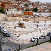 Construcción nueva "zona verde" Avenida Primero de Julio (Valdepeñas) Construcción nueva "zona verde" Avenida Primero de Julio (Valdepeñas)