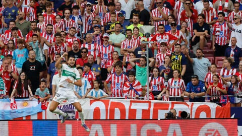 Rafa Mir celebrando su gol ante el Atl&eacute;tico de Madrid