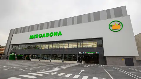 Mercadona abre su nuevo supermercado en Cuenca Mercadona abre su nuevo supermercado en Cuenca