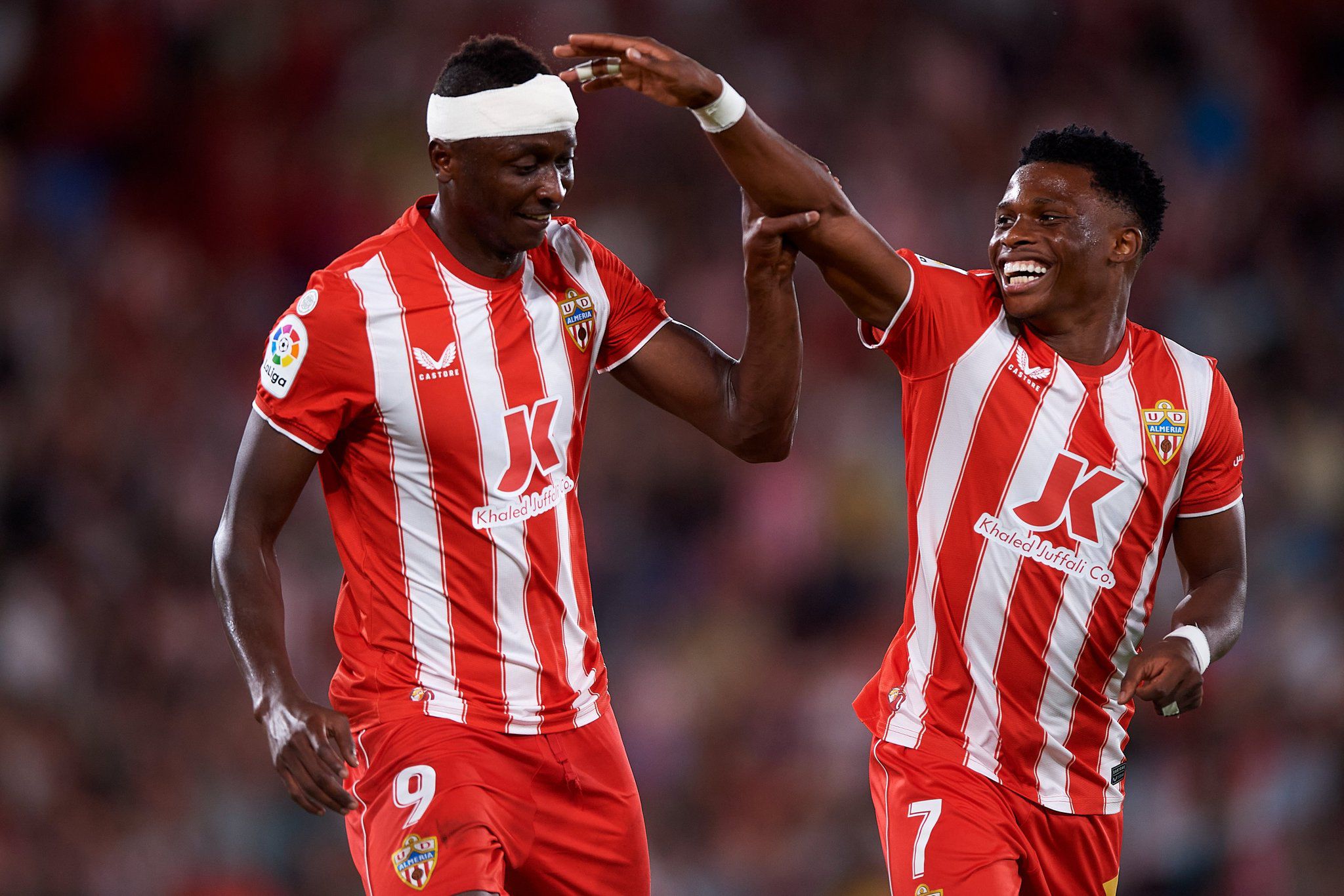 El Valencia CF acelera por Ramazani y Umar Sadiq El Valencia CF acelera por Ramazani y Umar Sadiq