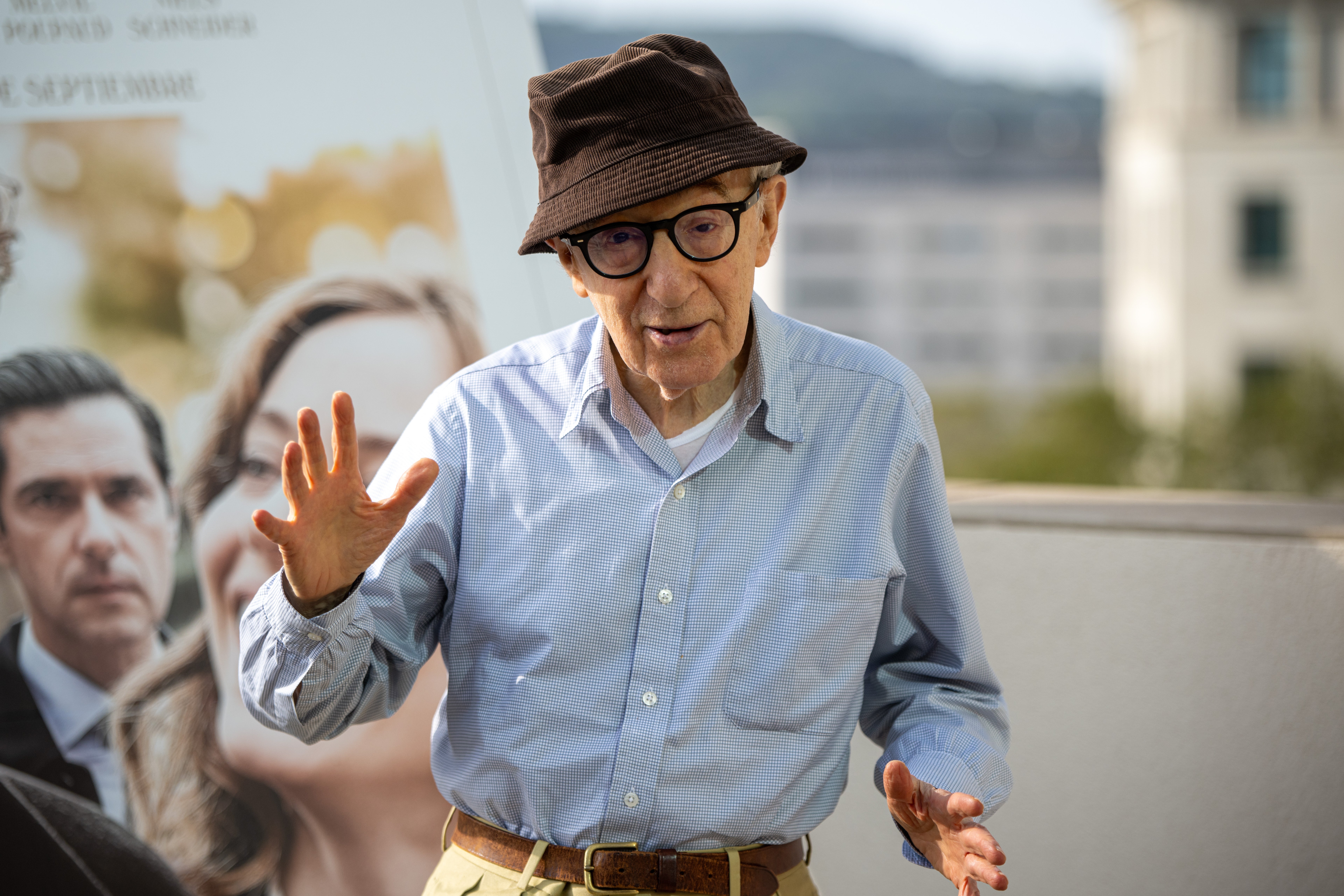 Ucrania afea a Woody Allen su participación en el festival de cine de Moscú: "Es una vergüenza y un insulto" Ucrania afea a Woody Allen su participación en el festival de cine de Moscú: "Es una vergüenza y un insulto"