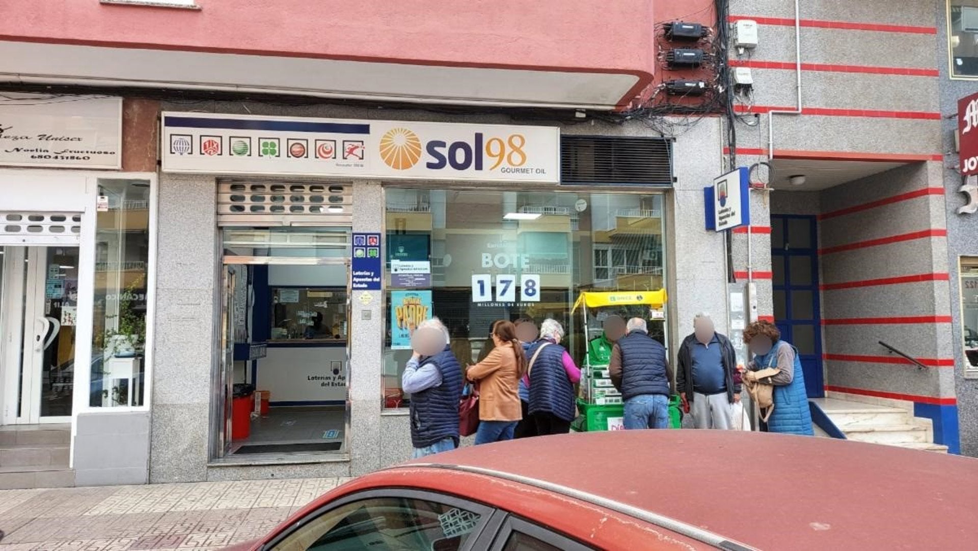Un acertante de Badajoz gana casi 33.000 euros en el sorteo de la Bonoloto de este domingo Un acertante de Badajoz gana casi 33.000 euros en el sorteo de la Bonoloto de este domingo