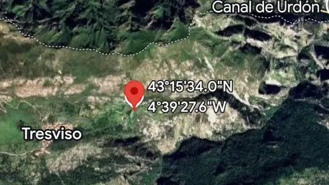 La Guardia Civil investiga las causas del fallecimiento de un senderista de 64 años en la ruta Tresviso-Urdón La Guardia Civil investiga las causas del fallecimiento de un senderista de 64 años en la ruta Tresviso-Urdón