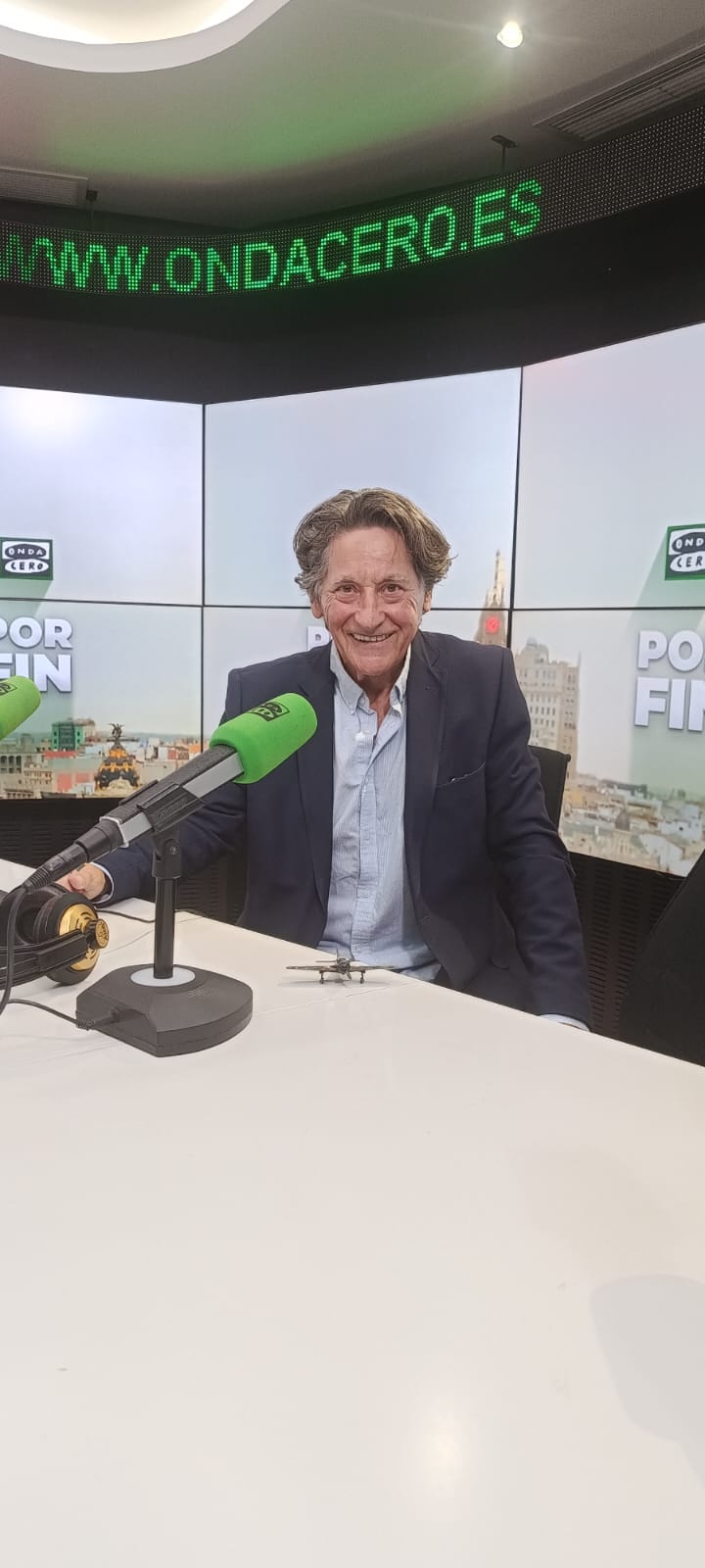 De Carlinhos Brown a Johan Cruyff y Lionel Messi: Eugenio Rodríguez, 48 años en el aire De Carlinhos Brown a Johan Cruyff y Lionel Messi: Eugenio Rodríguez, 48 años en el aire