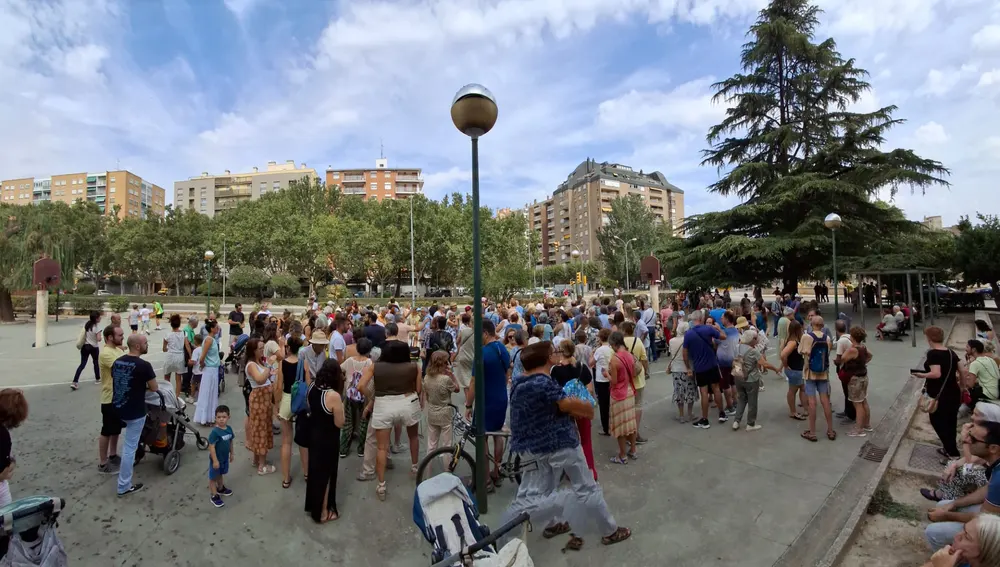 La concentración bajo el cedro sí contaba con permisos. La concentración bajo el cedro sí contaba con permisos.