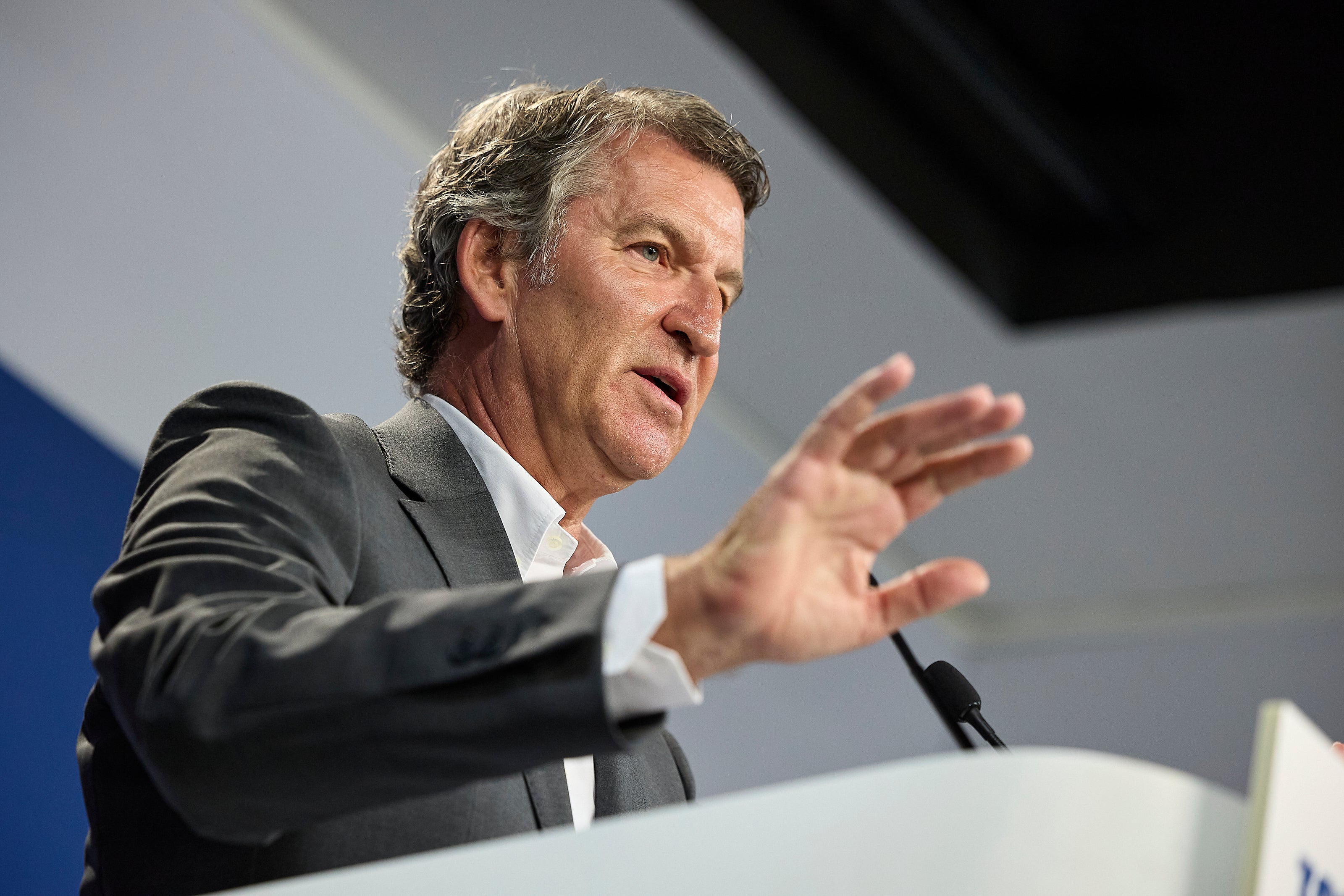 Feijóo propone 50 medidas contra incendios: registro de pirómanos, un protocolo de respuesta y más ayudas Feijóo propone 50 medidas contra incendios: registro de pirómanos, un protocolo de respuesta y más ayudas