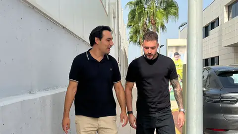 Arnau Tenas ya está en Vila-real Arnau Tenas ya está en Vila-real